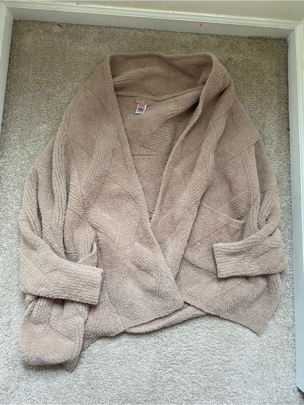Barefoot dreams cozy chic blanket cardigan